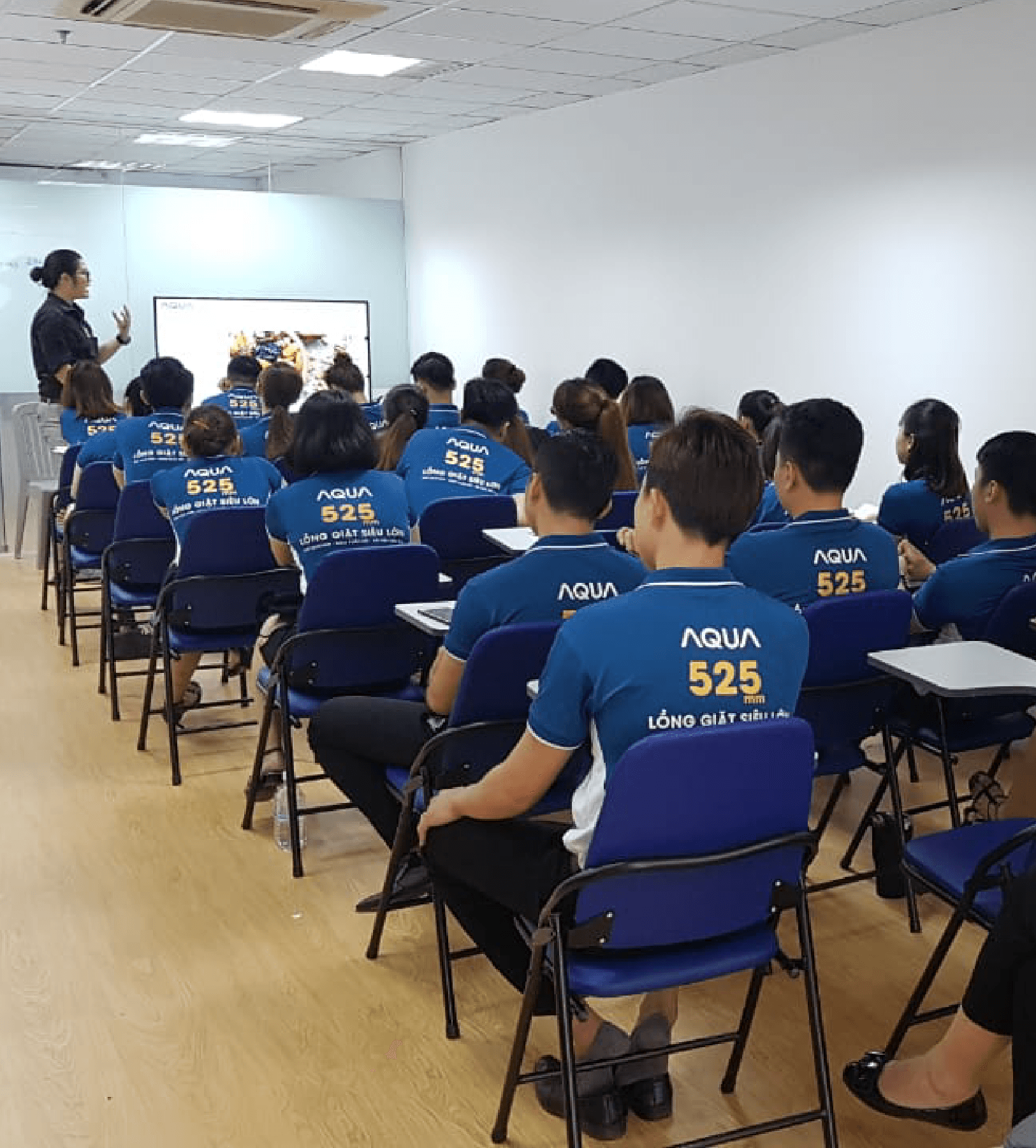 Hỗ Trợ Phát Triển Kỹ Năng